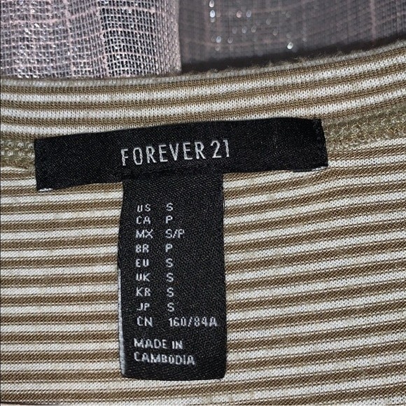 Forever 21 Bodycon White and Tan Striped Short Sleeve Size Small Dress - Picture 3 of 11